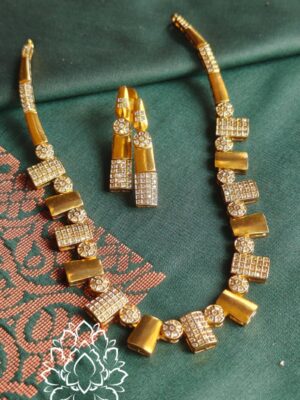 Nishana necklace