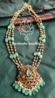 Green three line muthu malai with pendant