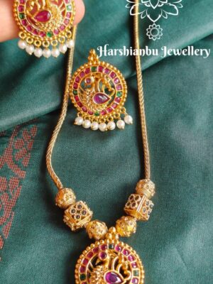 Annam pendant chain set