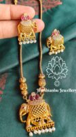 Thandam pendant set with earrings