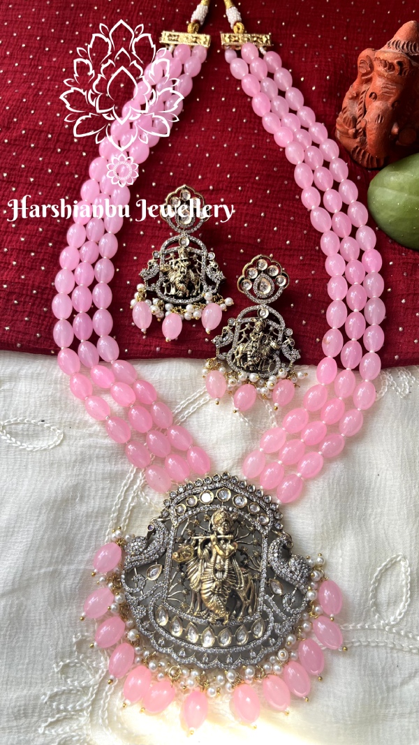 Krishna victorian pendant three line mala (Pink)