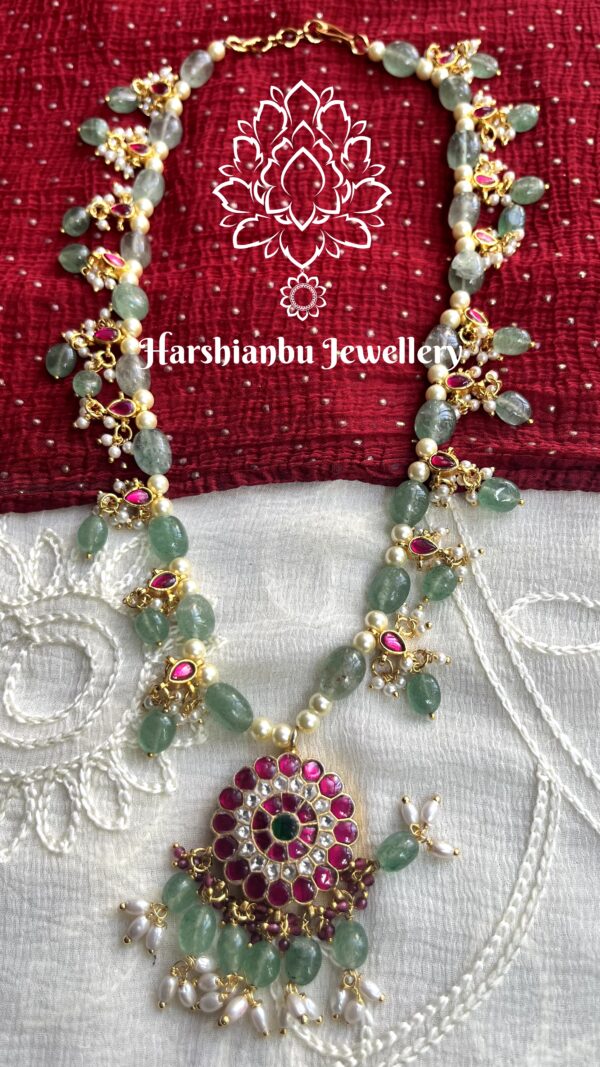 Jadau mala with pendant