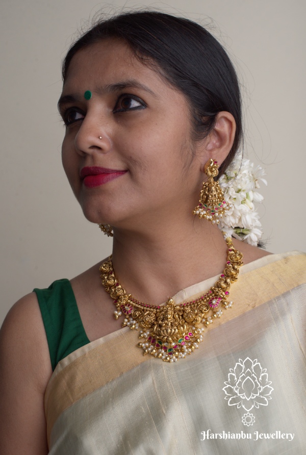 Jadau lakshmi necklace set