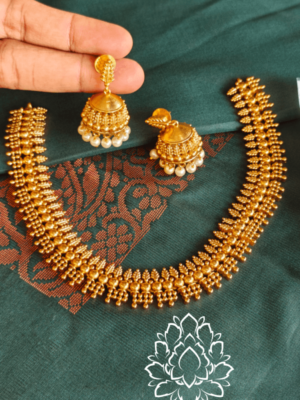 Mullu necklace with jhumkha