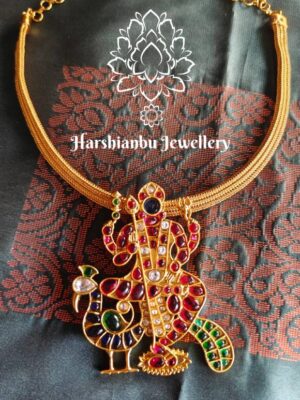 Muruga choker