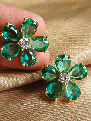 Parrot green flower stud