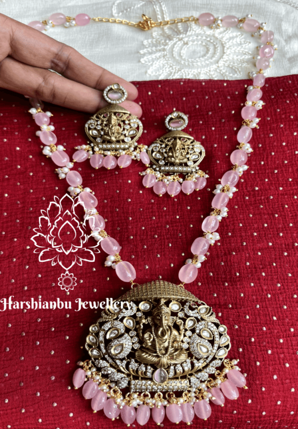 Ganesha pendant set with pink beads