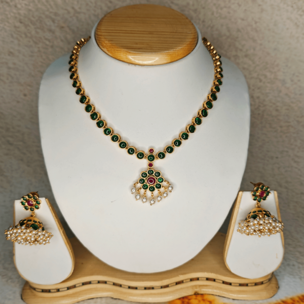 Nritya Green kemp necklace