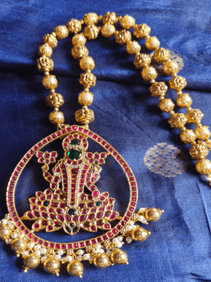 Thamarai lakshmi with antique pearl mala