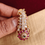 Andal kondai saree pin