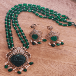 Tilak victorian pendant set with dark green beads