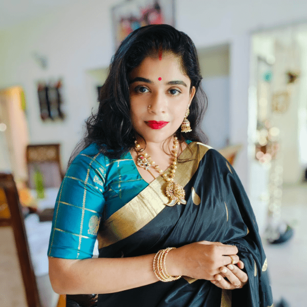 Preethi tiger claw pendant mala