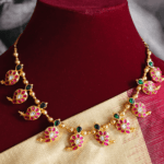 Maanga necklace in kundan jadau (Ruby)