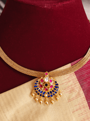 Amirtham attigai necklace (Blue)