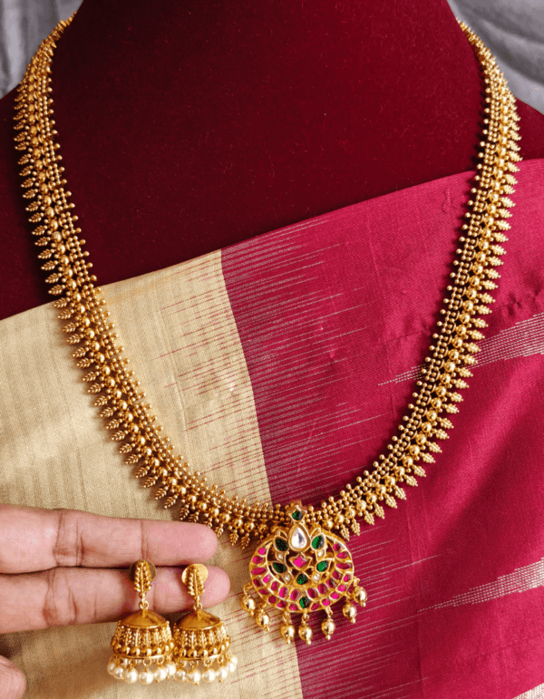 Amirtham ruby jadau pendant with mullu haaram