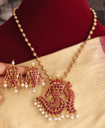 Thumbikkai vinayagar kemp pendant set