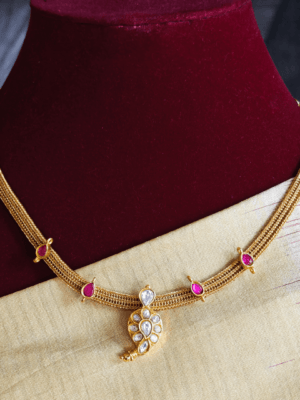 Maanga kundan necklace (White)