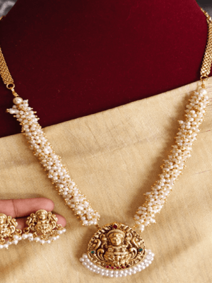 Lakshmi muthu charam necklace