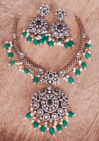 Preethi victorian necklace (Green)