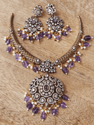 Preethi victorian necklace (Purple)