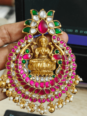 Kundan jadau thamarai lakshmi pendant