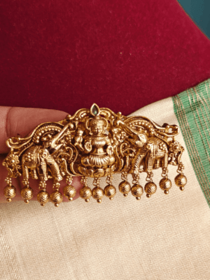 Gajalakshmi small hair clip