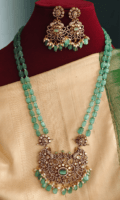 Double peacock victorian pendant set with double line beads (mint green)
