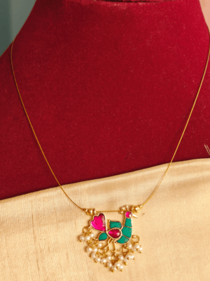 Peacock invisible chain with jadau pendant (Turquoise)