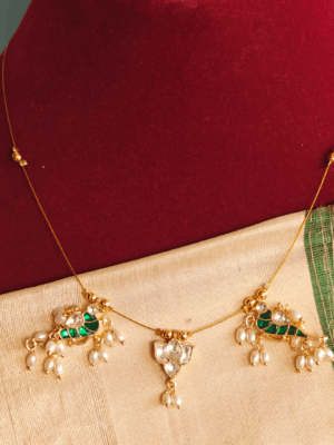 Bird lotus invisible set (Green white kundan)