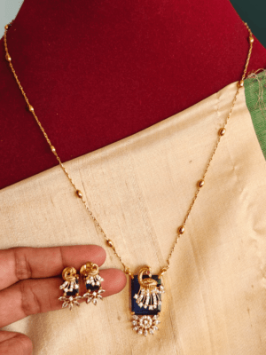 Peacock chain set (Blue)