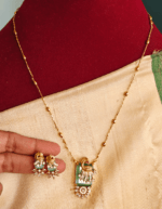 Peacock chain set (Mint green)