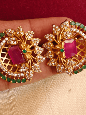 Leaf multicolor stud