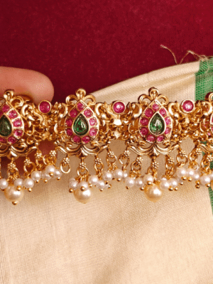 Double peacock tilak hair clip