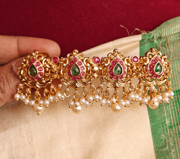 Double peacock tilak hair clip
