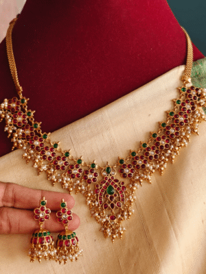 2 in kemp kundan set