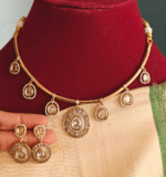 White stone hasli necklace