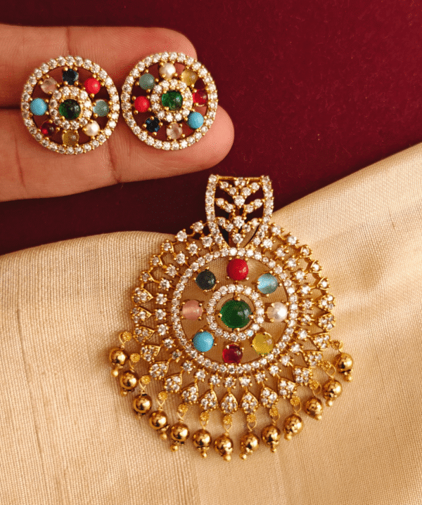 Navratna chakra pendant set