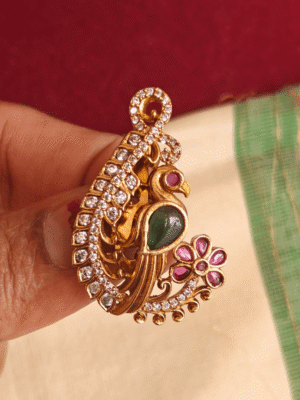 Bird fusion saree pin