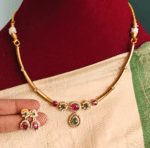flower oval hasli (ruby green)