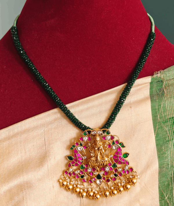 Jadau lakshmi pendant with green hydrocrystal bead