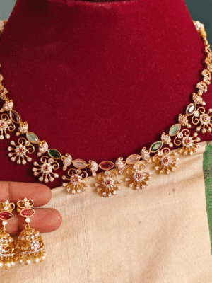 Amelia multicolor floral victorian set