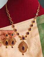 Jyothika necklace (purple)