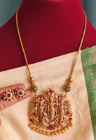 Ram parivar pendant set with green antique ball chain