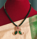 Fusion claw pendant with hydrocrystal beads (dark green)