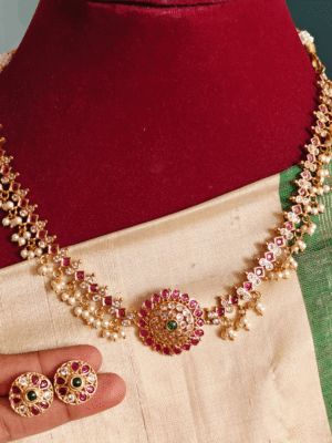 Hridaya vatta necklace (multicolor)