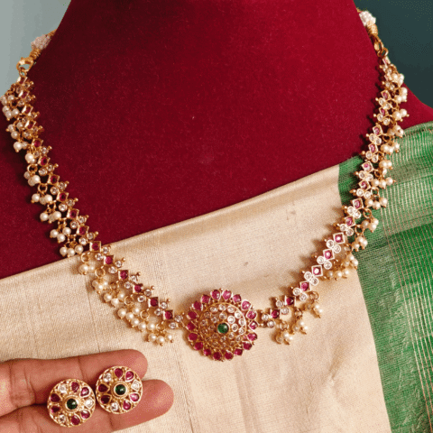 Hridaya vatta necklace (multicolor)