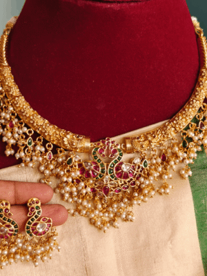 Double swan kanti necklace