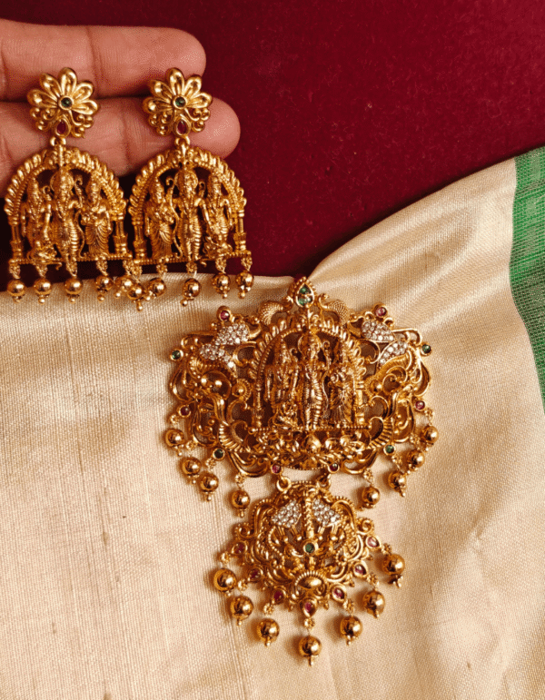 Ram parivar pendant set