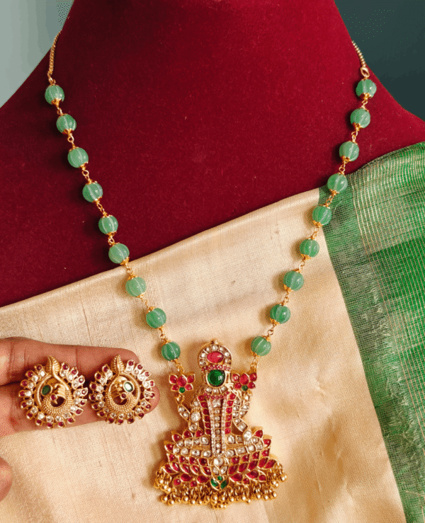 Kundan lakshmi pumpkin beads combo