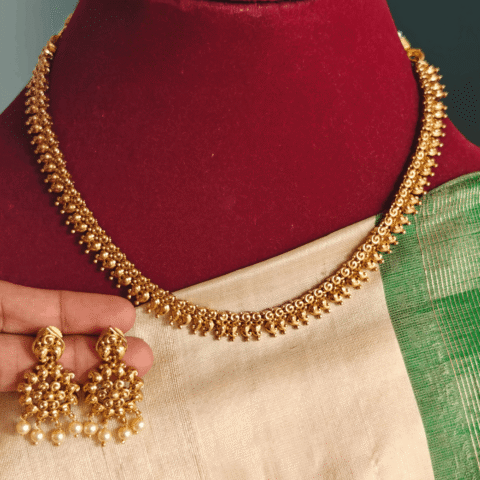 Muthamizh necklace